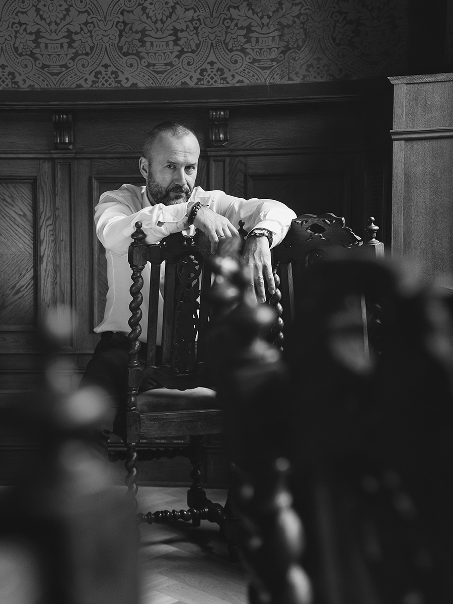 Konrad Pawicki — sesja zdjęciowa